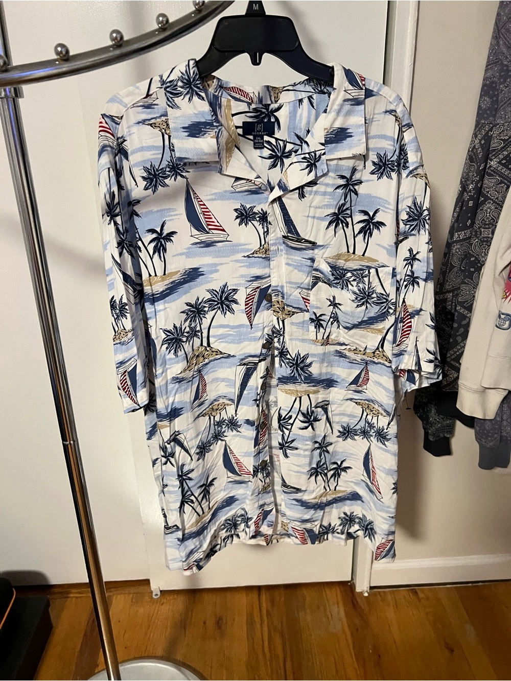 Men's White Tropical Print Short-Sleeve Shirt - Nautical Palm